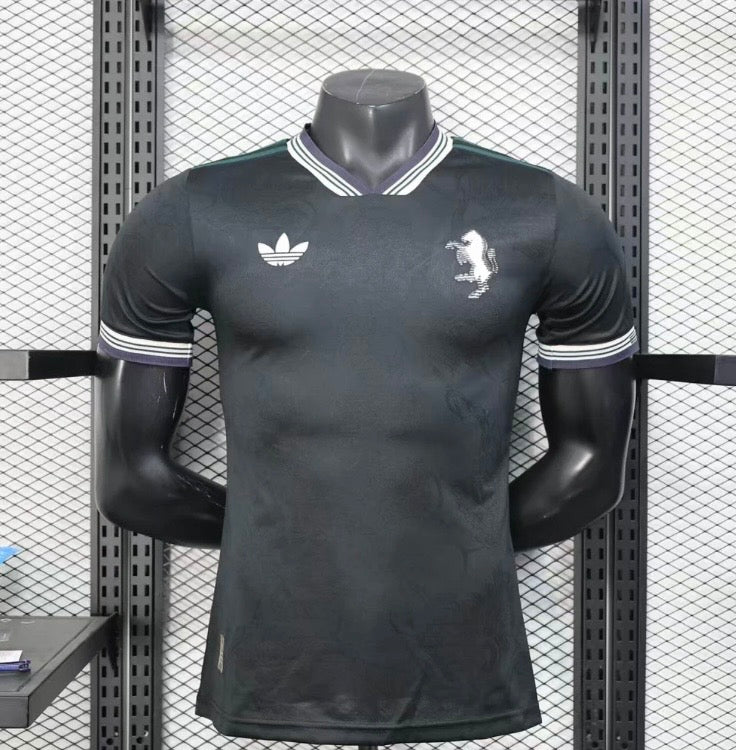 25/26 Juventus Away Shirt